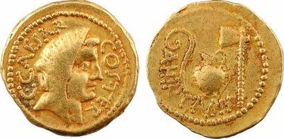Jules César, aureus, Rome, 46 av. J.-C, A/C....