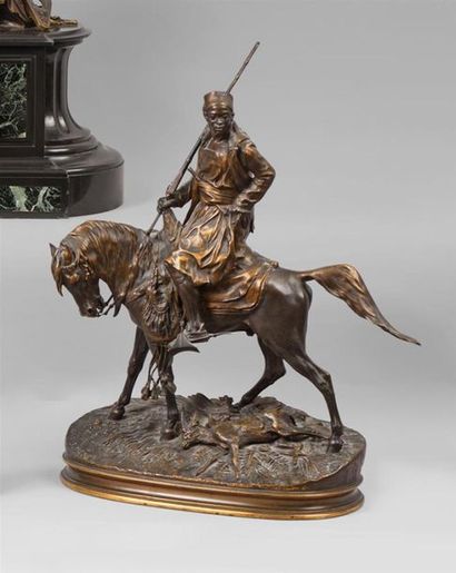 null Pierre-Jules MENE (1810-1879)
Chasseur à cheval
Groupe en bronze ciselé et patiné....