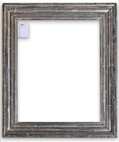 null CADRE en bois mouluré et argenté. Début du XXème siècle.44,5 x 36 x 7 cm – ...