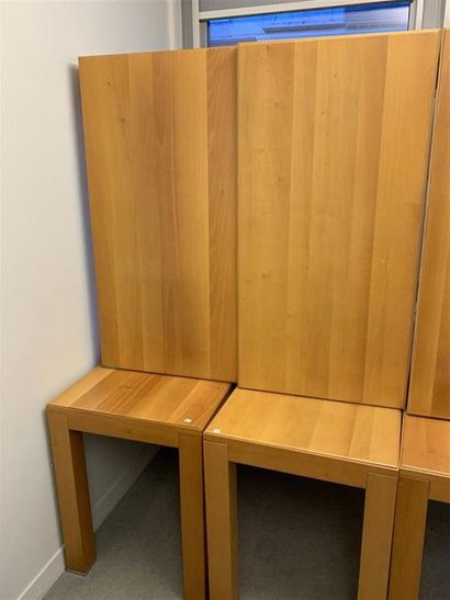 4 TABLES en bois clair 120 x 60 cm 
