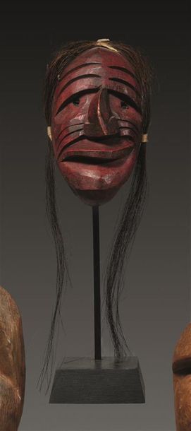 null MASQUETTE, type False-Face Mask
Iroquois, Amérique du Nord
Bois, crin et peau...