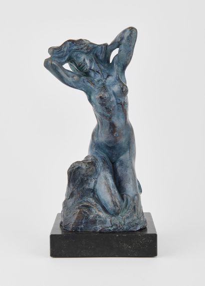  D'après Auguste Rodin

Le Réveil, bronze, H 37 cm Gazette Drouot