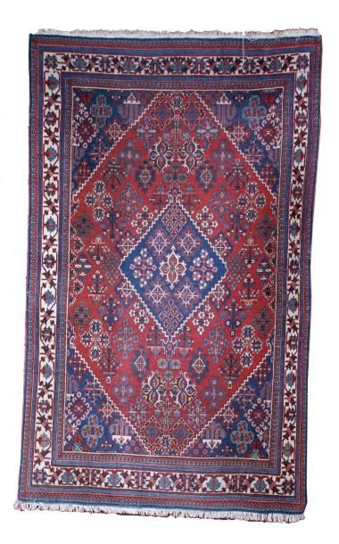 null Ancien tapis JOSHAGAN (IRAN) milieu XX siècle. 172 x 105 cm