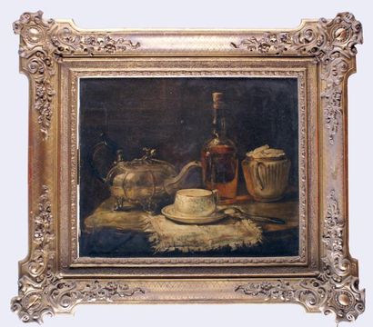 ÉCOLE FRANÇAISE du XIXe siècle Nature morte à la tasse de thé Huile sur toile. 38...