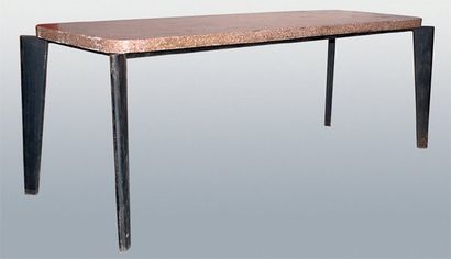 Jean PROUVE (1901-1894) - TABLE "granipoli", piétement en acier galvanisé, dessus...