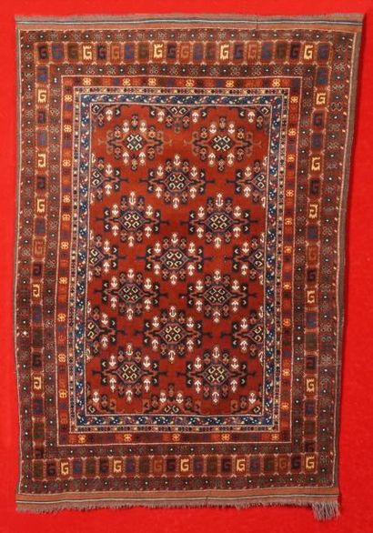 null Original tapis TURKMEN d'Afhganistan vers 1970, à décor de gühls en forme de...