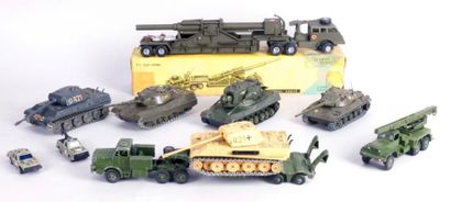 SOLIDO - FJ Véhicules militaires divers dont chars - porte chars - tank - canon automatique...
