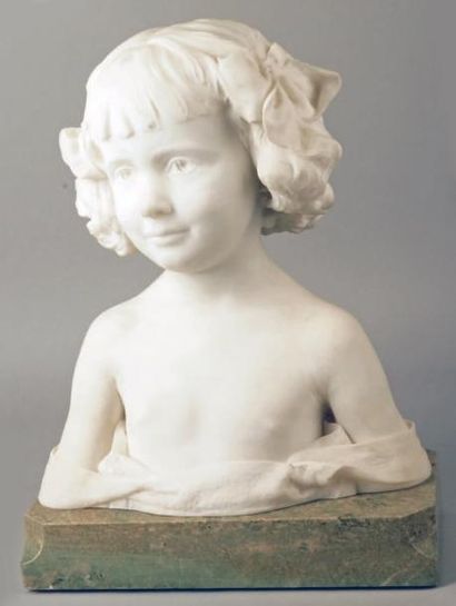 Jean-Marie CAMUS - 1877-1955 PORTRAIT DE SUZANNE, 1910 Sculpture en marbre blanc....
