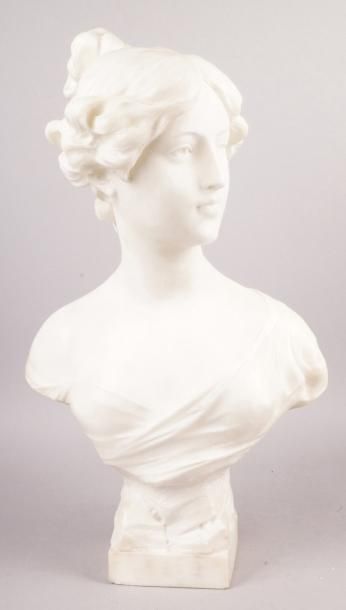 Ad. CYPRIEN, école française du XIXe siècle PORTRAIT de FEMME en buste au chignon....
