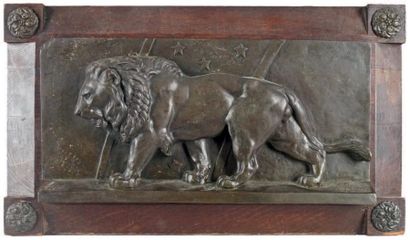 Antoine-Louis BRAYE LE LION Haut-relief en bronze à patine brun-vert nuancé, signé....