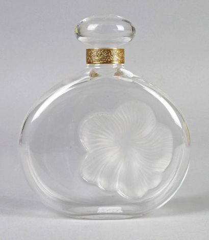 LALIQUE France pour NINA RICCI FLACON FACTICE en verre moulé et satiné «Fleur de...