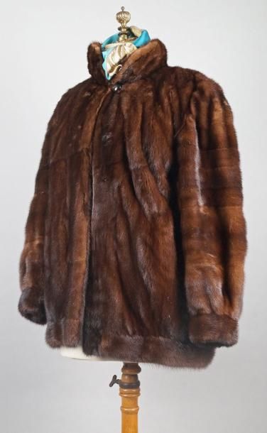 Franklin SIMON Paris VESTE en vison scanbrown. Taille: 44 environ