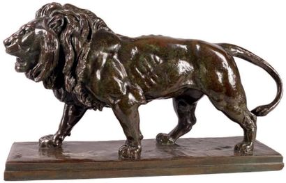 Antoine-Louis BARYE - 1795-1875 LION QUI MARCHE SUR PLINTHE, 1841 Épreuve en bronze...