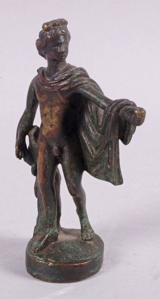 null L'APOLLON DU BELVÉDÈRE Épreuve en bronze à patine brune. H.: 11 cm
