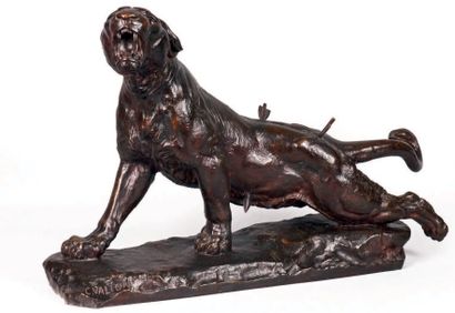 Charles VALTON - 1851-1918 LIONNE BLESSÉE
Bronze à patine brun noir signé.
Ancienne...