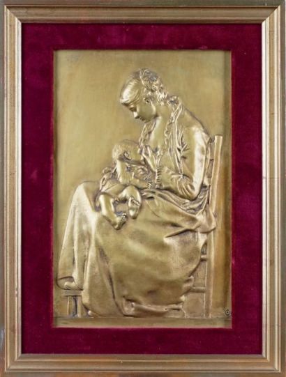 Alexandre CHARPENTIER - 1856-1909 
FEMME ALLAITANT
Bas-relief d'édition en bronze...