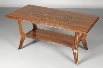 Jules LELEU- 1883-1961 TABLE BASSE rectangulaire à deux plateaux en placage de palissandre...