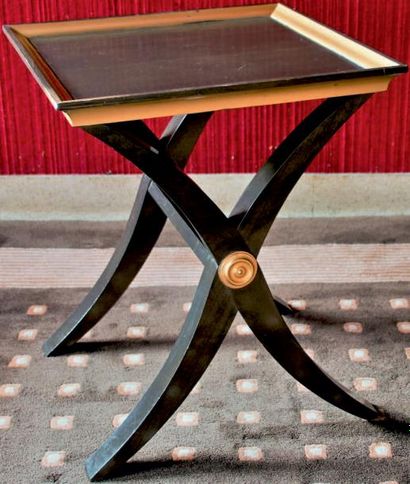 null Table «bout de canapé» 50 x 50 x 60 cm
Structure hêtre massif, finition merisier...