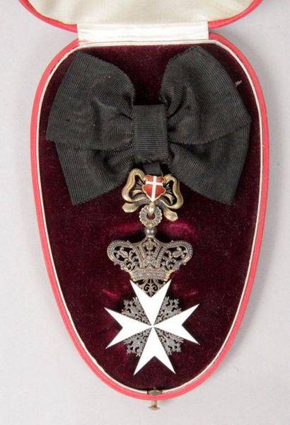 null ORDRE DE MALTE Croix d'honneur et de dévotion pour dame, avant 1918. En vermeil...