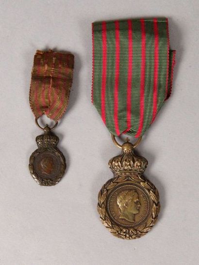 null FRANCE
MEDAILLE DE SAINTE-HELENE, instituée en 1857. Médaille en bronze, ruban,...