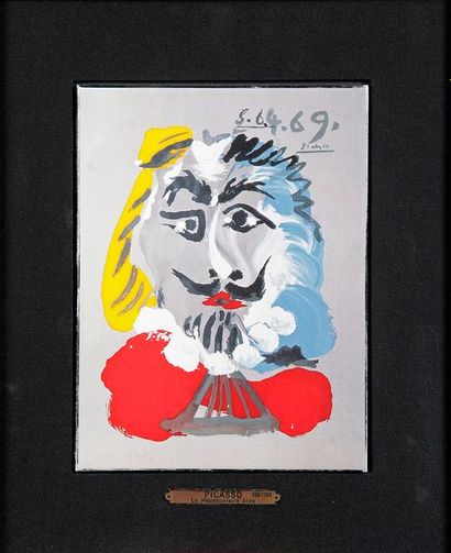 Pablo PICASSO - 1881-1973 
LE MOUSQUETAIRE BLEU Céramique, édition numérotée.
19...