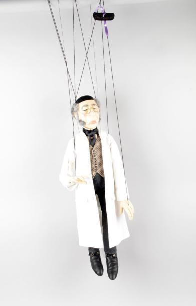 null MARIONETTE humoristique, tête et mains en pâte à papier polychrome