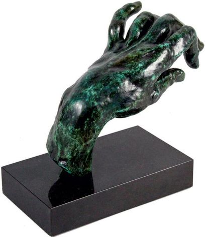 Auguste RODIN - 1840-1917 MAIN GAUCHE DE PIANISTE, GRAND MODÈLE
Bronze à patine vert...
