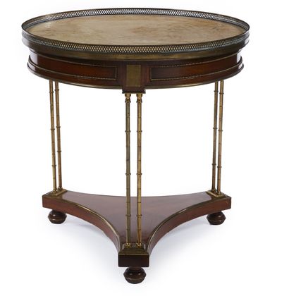  Louis XVI-style pedestal table in the taste of Adam Weisweiler (1746-1820) In mahogany,... Gazette Drouot