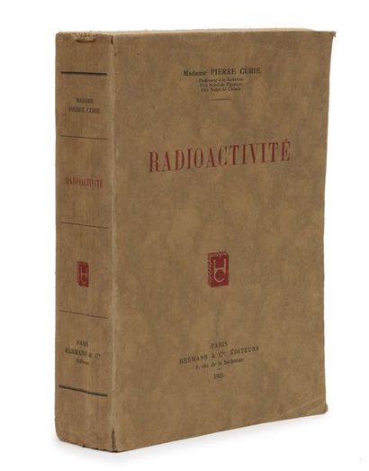 Marie CURIE (1867-1934) Radioactivité: dactylographie corrigée [S.l., avant 1934]...
