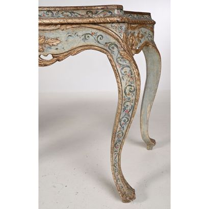 null PAIR OF CONSOLES IN THE SPIRIT OF LOUIS XV in rechambered wood with attractive...