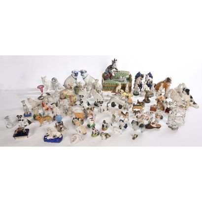null COLLECTION on the dog including more than 50 pieces in porcelain, cookie, earthenware...