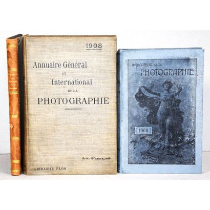 null (Photographie) Réunion de 3 ouvrages. Indicateur de la photographie, 1908. Annuaire...