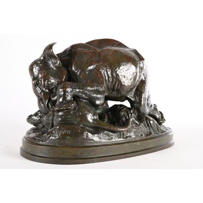 BARYE Antoine-Louis. (1795-1875). «Eléphant écrasant un tigre». Bronze à patine... Gazette Drouot