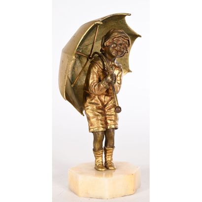  DEMETER CHIPARUS. (1886-1947). «La jeune fille au parapluie». Bronze à belle patine... Gazette Drouot
