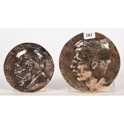 null 2 PLAQUES en bronze l’une représentant Lucien Jonas et l’autre Constant Moyaux....