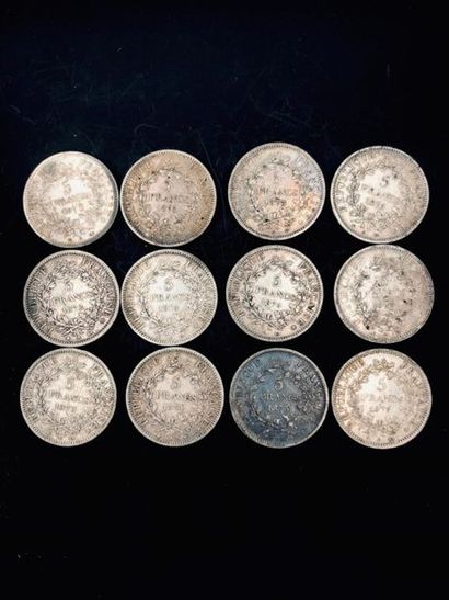 null 12 pièces de 5 francs argent Hercule - IIIe République.