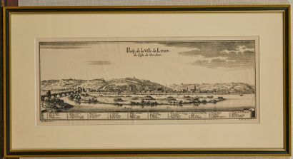 null Profil de la Ville de Lyon du costé de Occidens

Gravure postérieure encadrée

20x51cm...