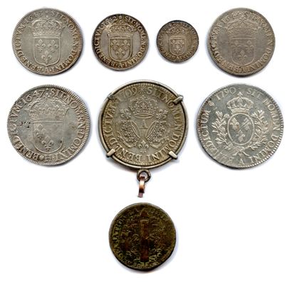 null LOT de 8 monnaies royales françaises 

en argent (7) et en bronze (1) :

Louis...