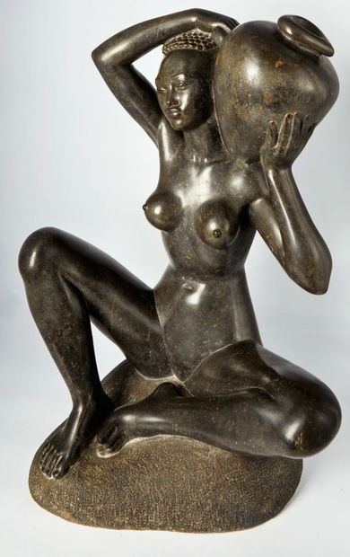  Riccardo SCARPA ( 1905-1999). 
Femme africaine à la cruche ( 1946) 
Sculpture en...