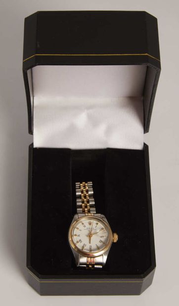 null ROLEX (Lady Date Automatic - Steel and gold plated), circa 1975

Ladies' watch...