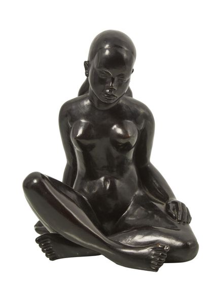 null PIERRE MEAUZE (1913-1978)

Jeune Femme Polynésienne.

Sculpture en bronze à...