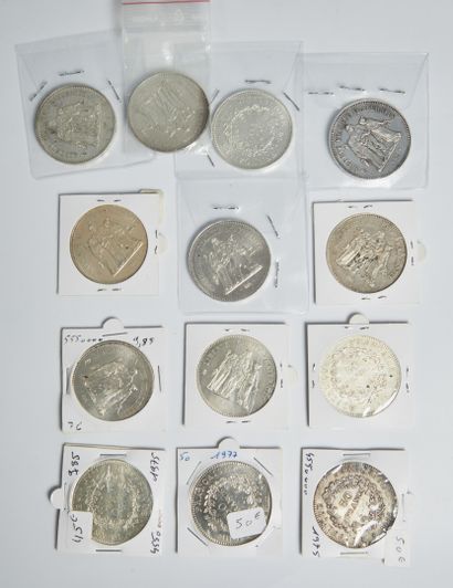 null Lot of thirteen coins 50 francs Silver. Year 1974 to 1978.
