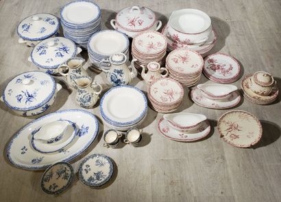 null SARREGUEMINES
Fontanges" model
Porcelain table and coffee service decorated...