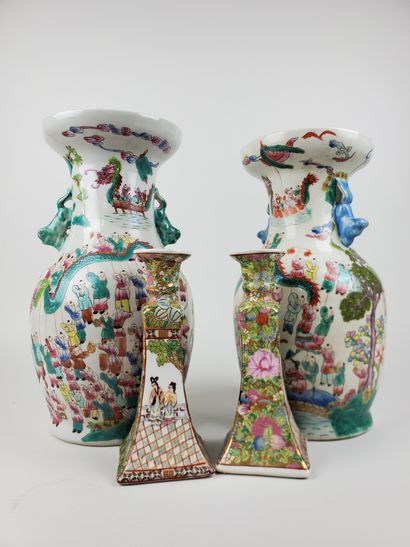 null CHINA, 20th century
Pair of porcelain baluster vases and candleholders with...