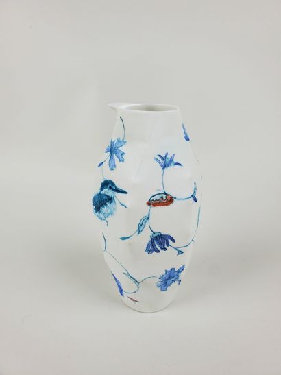 null Ruth GURVICH (1961) for NYMPHENBURG 
Small bisque jug with hand-painted birds...