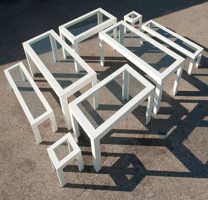 Ben LANGLANDS & Nikki BELL Table (enclosure), 1996.Sculpture-volume.Installation...