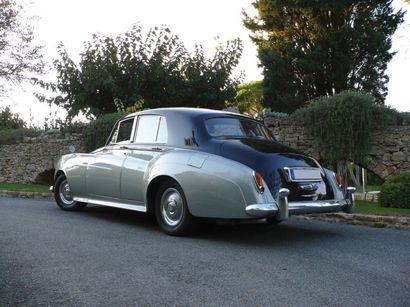 null BENTLEY
S1 - 1957 Numéro de châssis: #B476LEG En 1955, la nouvelle Bentley S...