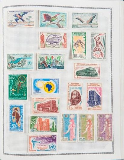 null PAYS INDÉPENDANTS D'AFRIQUE, CAMBODGE, LAOS timbres-poste neufs et oblitérés...