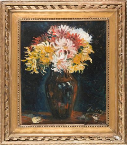 José MANGE (1866-1935) Bouquet de fleurs. Huile sur toile. Signée en bas à droite....