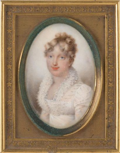 null Attribuée à Isabey Portrait de l'Impératrice Marie-Louise en robe et collerette...